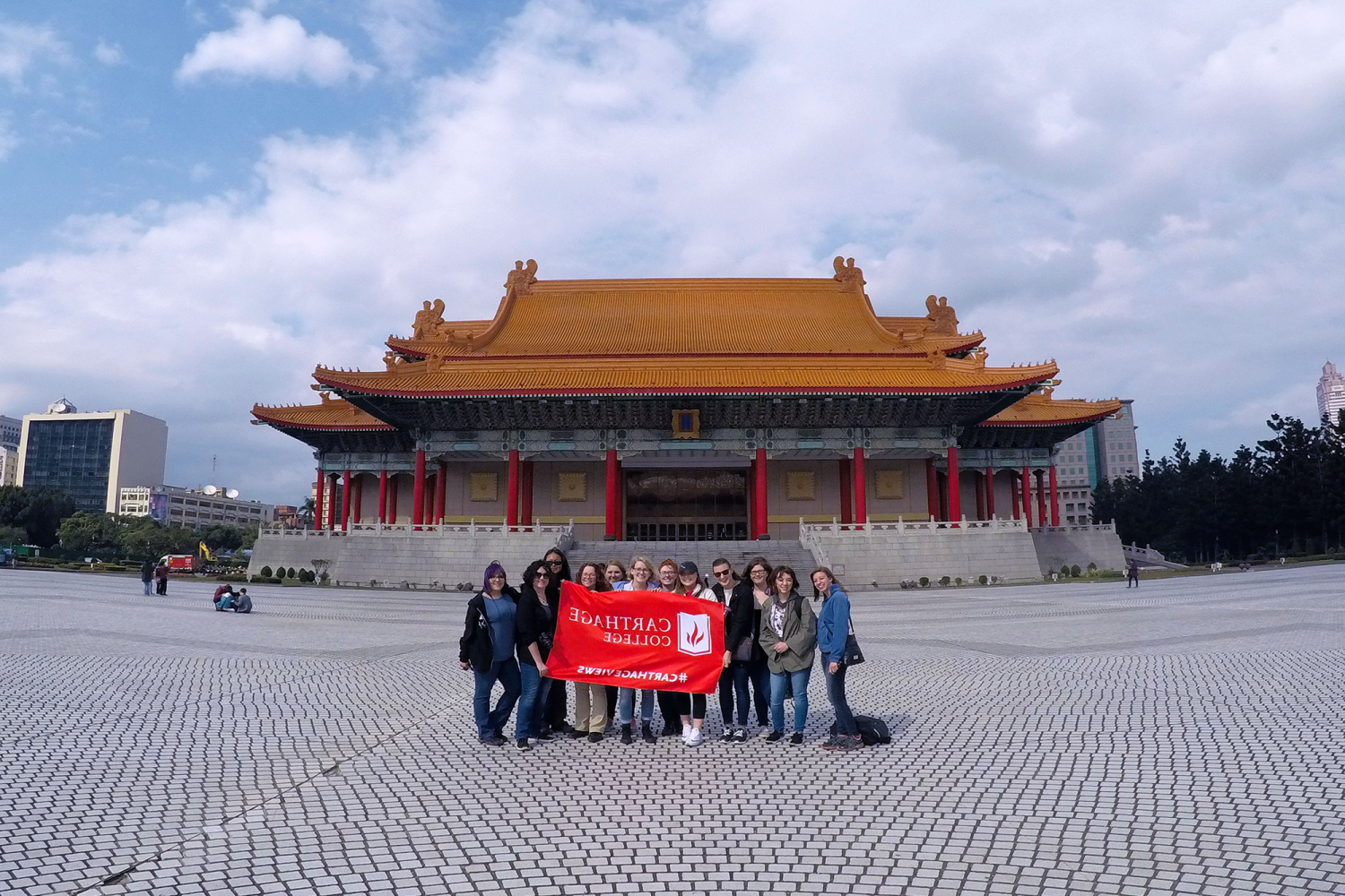 <a href='http://iqoz.ngskmc-eis.net'>全球十大赌钱排行app</a>的学生在中国学习.